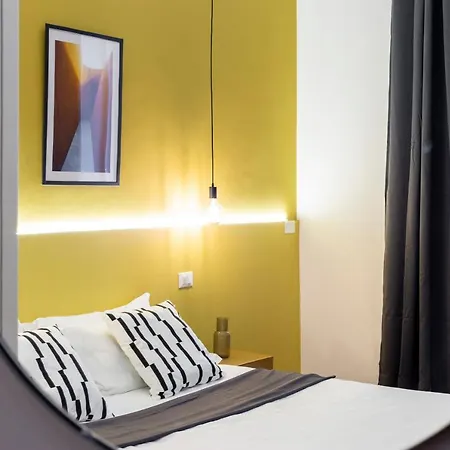 Apartman Elegante Vicino Stazione - Gold Trieszt