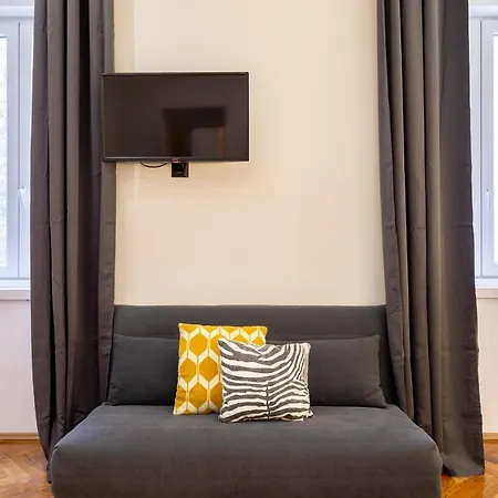 Elegante Vicino Stazione - Gold * Trieste