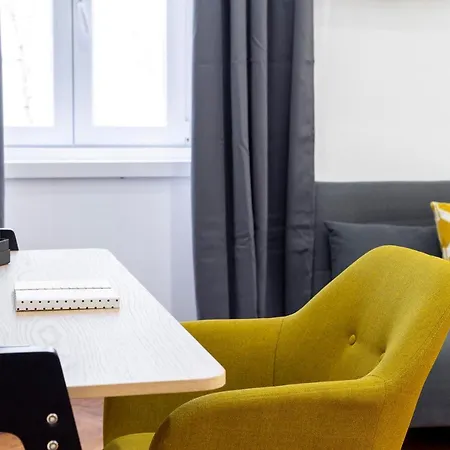 Elegante Vicino Stazione - Gold Trieste