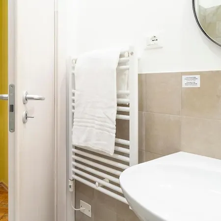 Apartment Elegante Vicino Stazione - Gold *